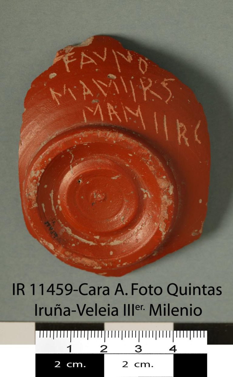 Cara A de la pieza IR 11459 de Iruña-Veleia con la inscripción FAUNO MAMERS MAMERC.